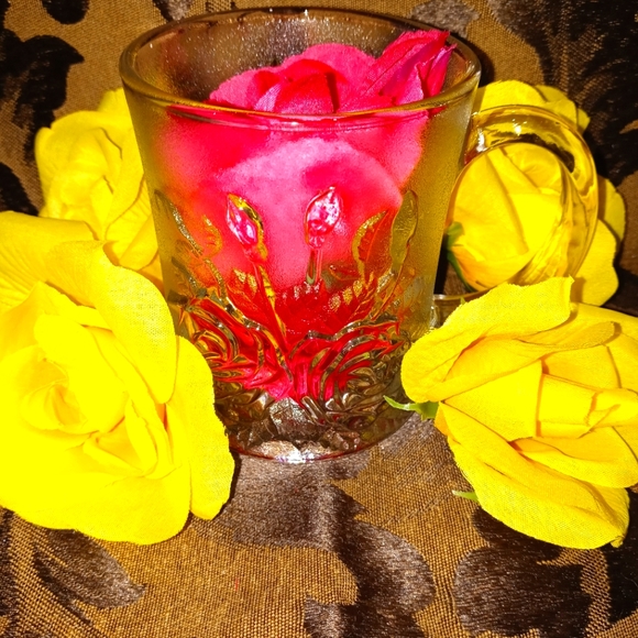 Unique gift for any occasion Cups/Mugs Rose Frosted only 3 left - Picture 5 of 5